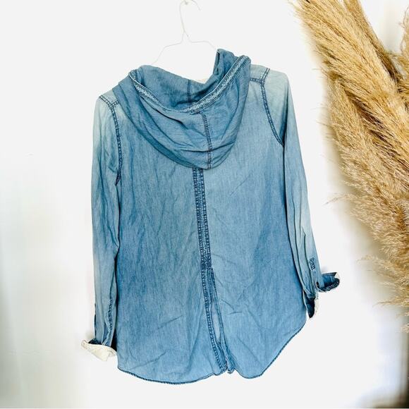 ANTHROPOLOGIE Blue Denim Hood Long Sleeve Button Down Blouse Shirt Shacket Top M - Picture 7 of 13
